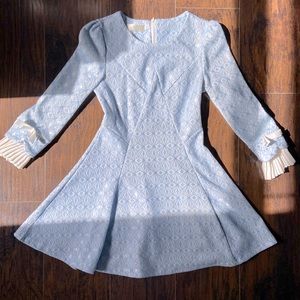 WMMG blue lace dress with ruffled sleeves size small